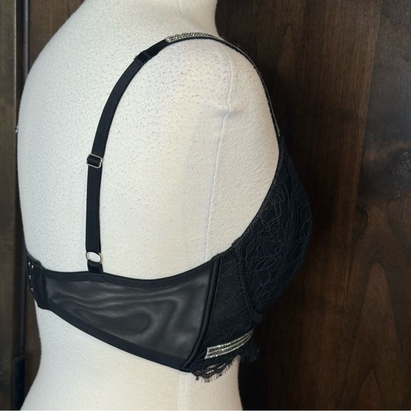 NWOT Victoria's Secret Black Lace Bra with Adjustable Rhinestone Straps 34E 34DD - Picture 4 of 12